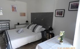 MAS MAURANE-Chambre d'hôte avec SPA privé